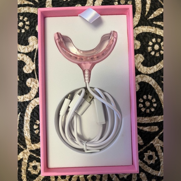 Beaut. LED Teeth Whitening System. Brand new! - Picture 2 of 5